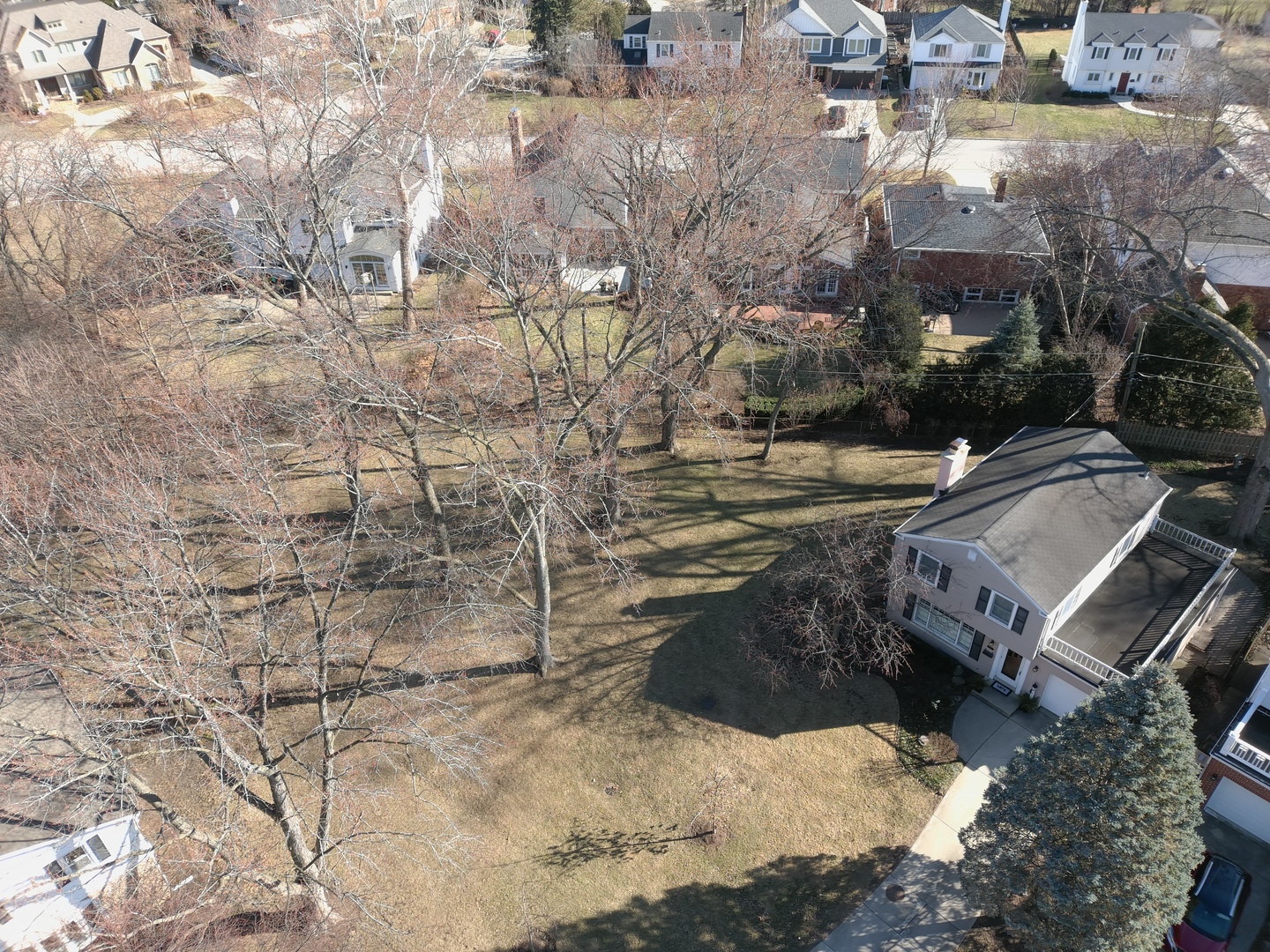 621 E Grove Street, Arlington Heights, IL 60005