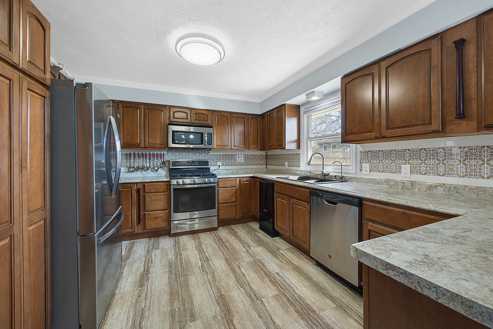 416 S Chestnut Street, Leroy, IL 61752