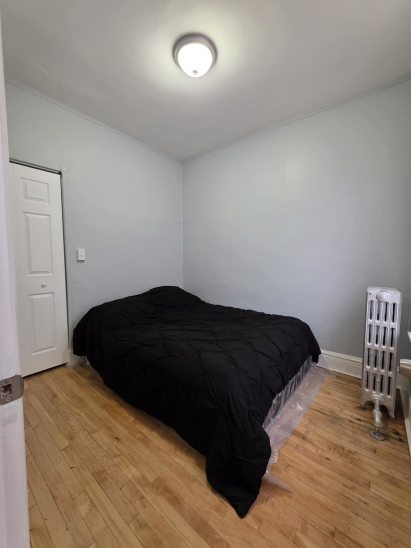 6946 S Prairie Avenue #2, Chicago, IL 60637