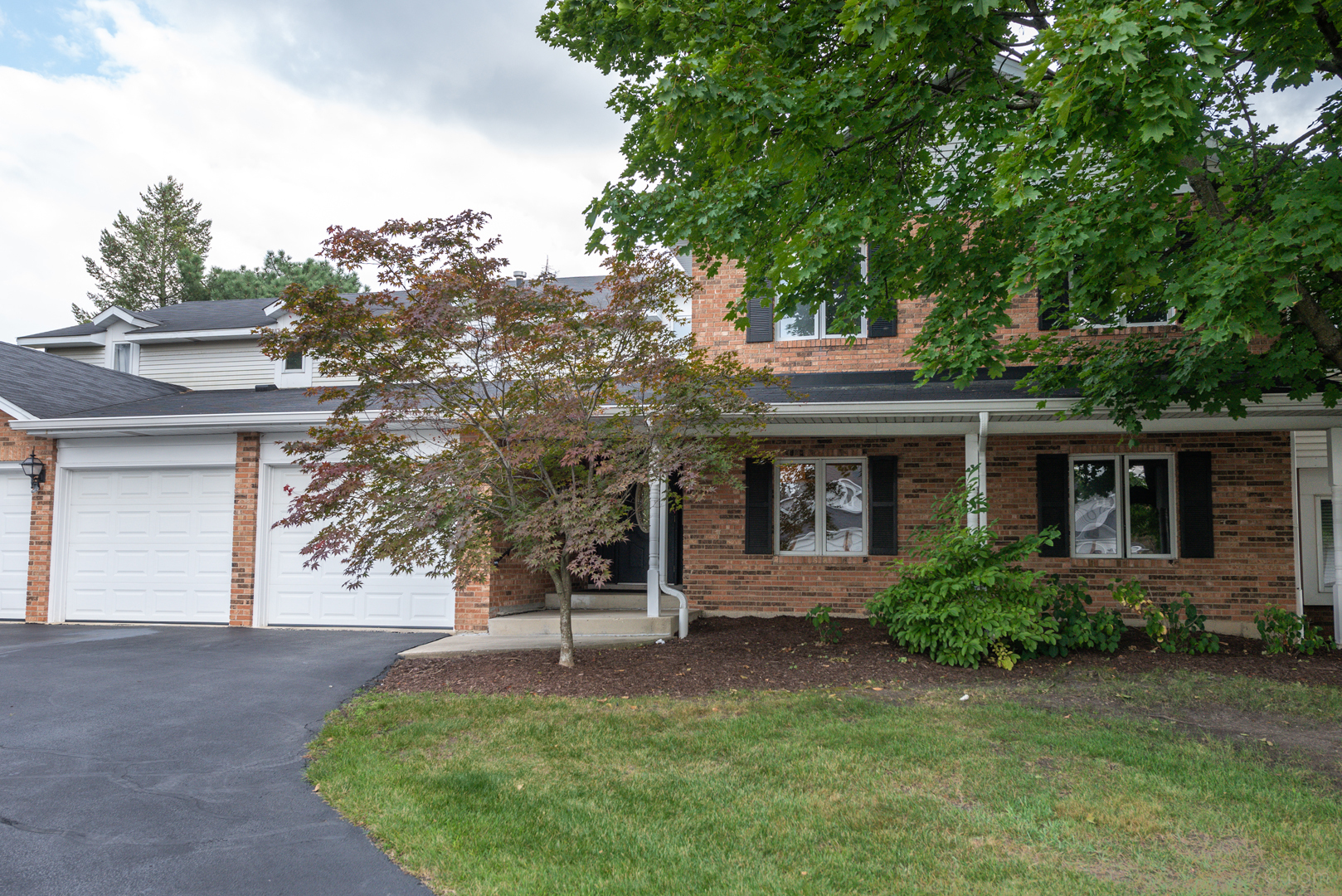 628 Dana Court #B, Naperville, IL 60563