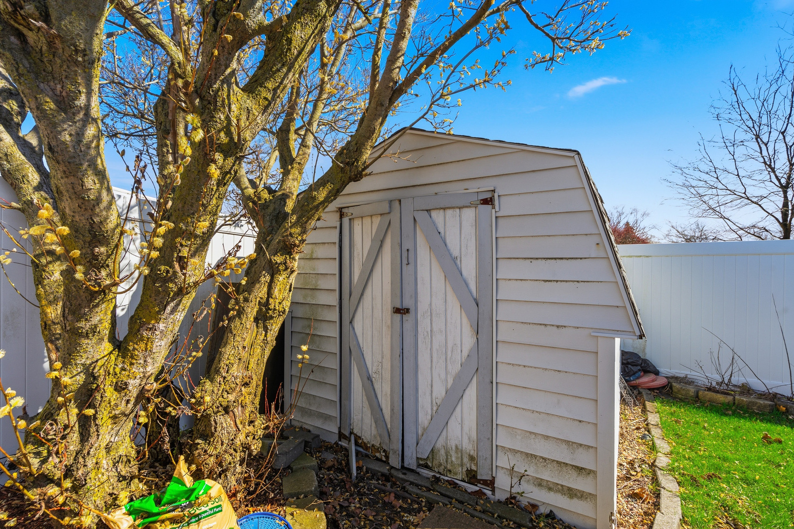 16951 Shannon Drive, Tinley Park, IL 60477