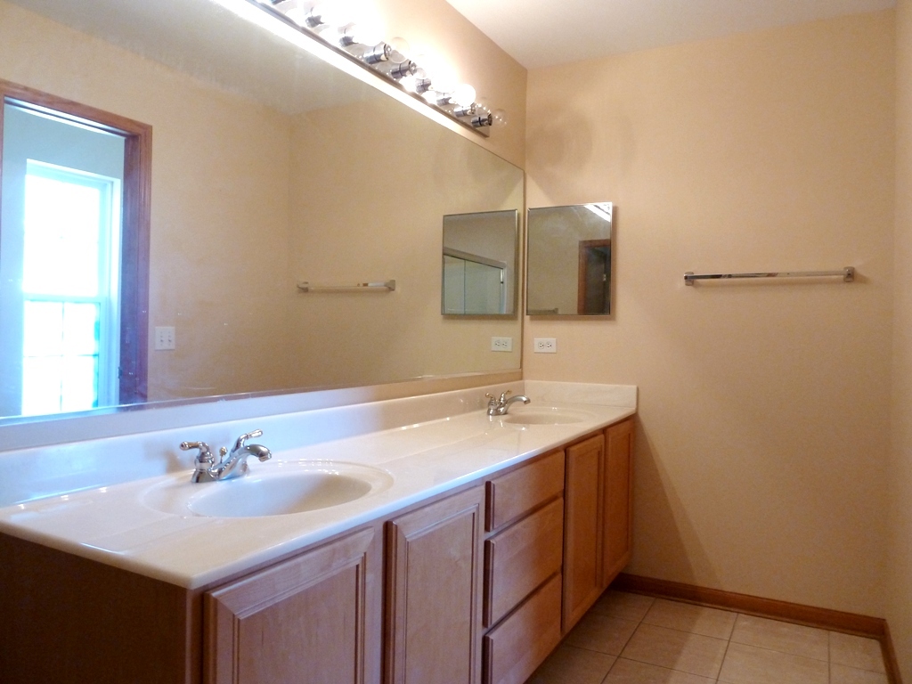 Vernon Hills, IL 60061