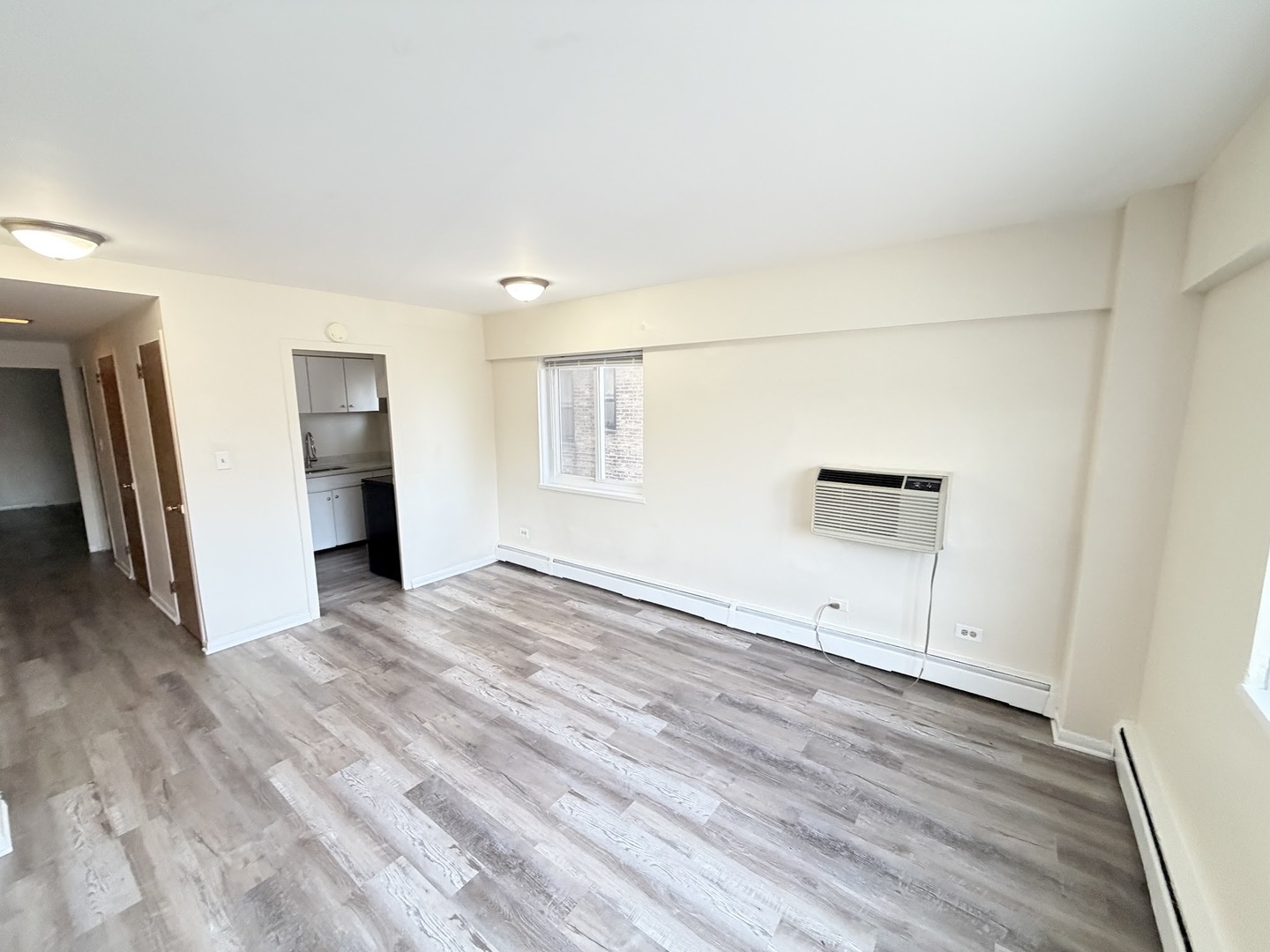 1400 chicago Avenue #408, Evanston, IL 60201