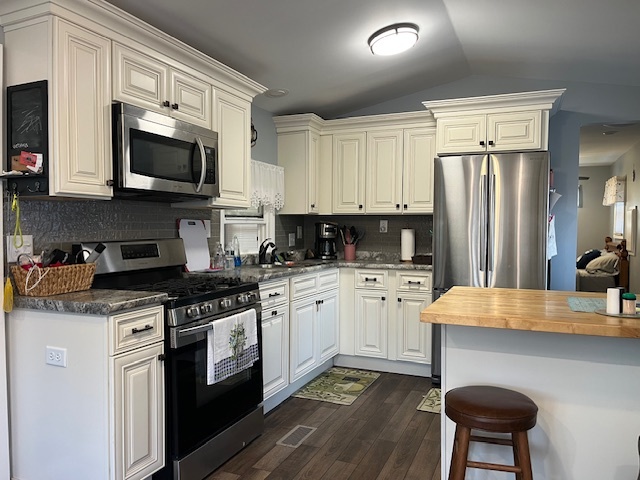 2795 E 28th Lot 1481 Road, Seneca, IL 61360