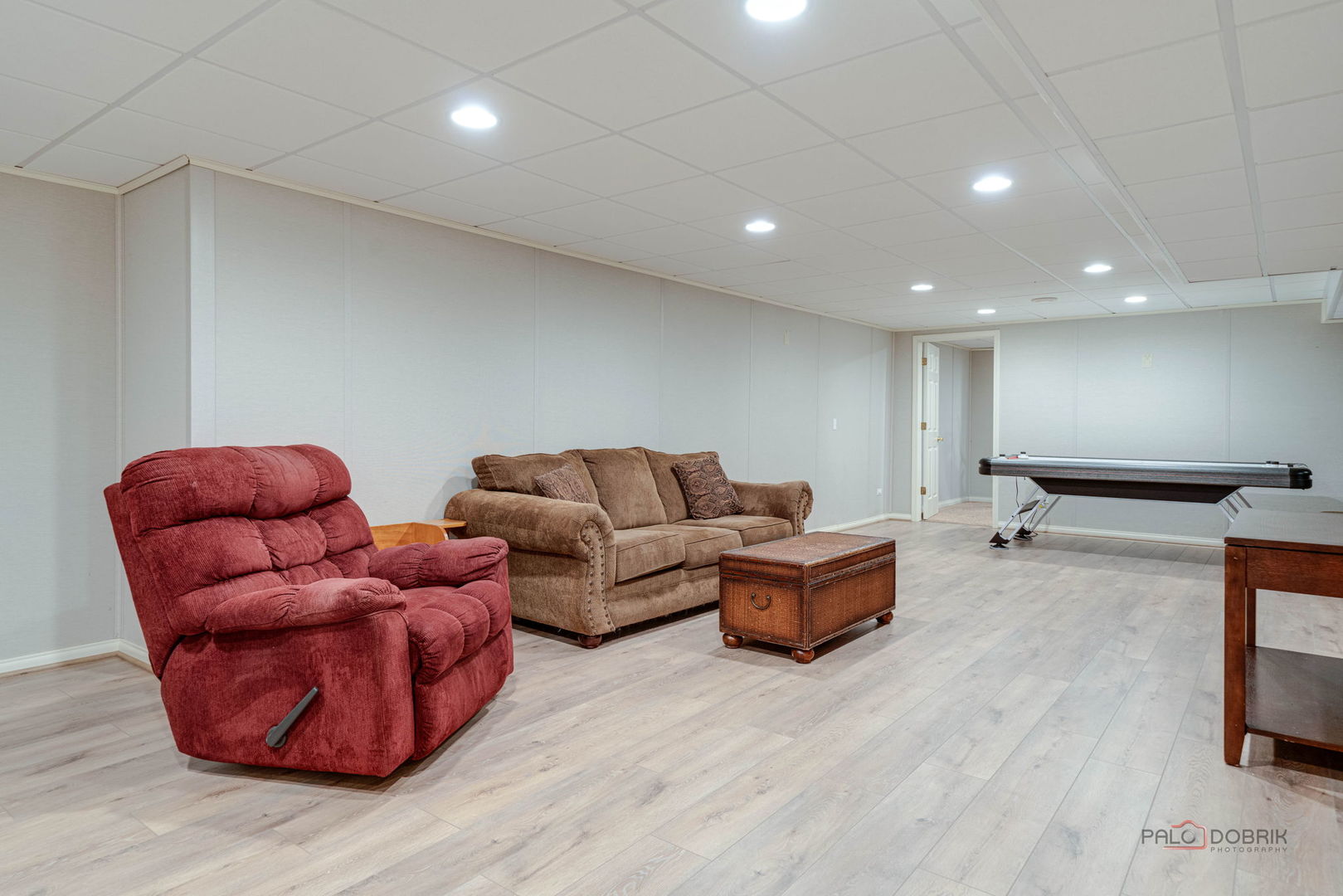 1695 Natures Way, Lindenhurst, IL 60046