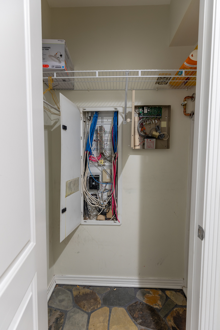 1125 W Monroe Street, Chicago, IL 60607