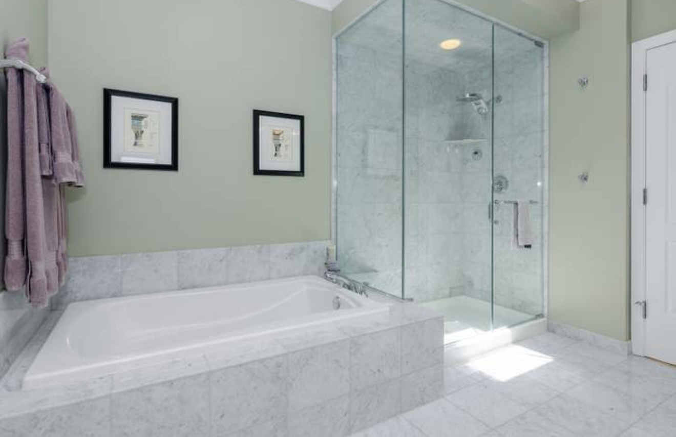 1125 W Monroe Street, Chicago, IL 60607