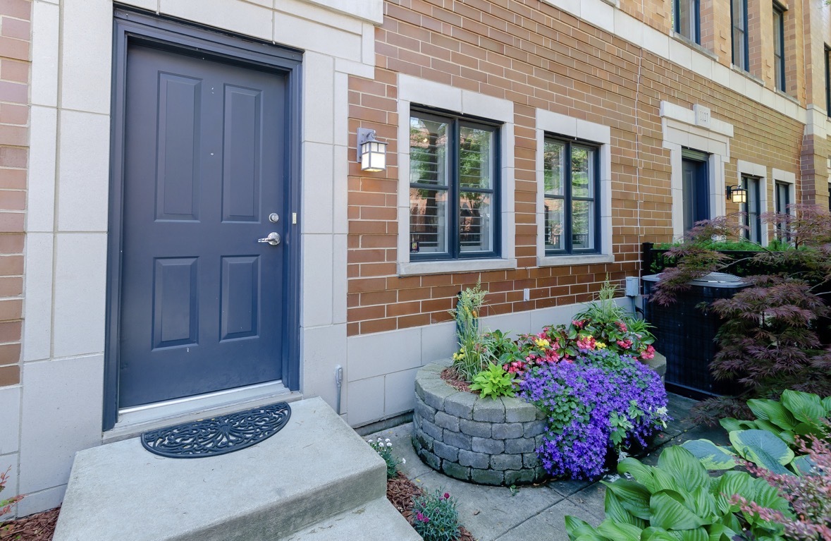 1125 W Monroe Street, Chicago, IL 60607