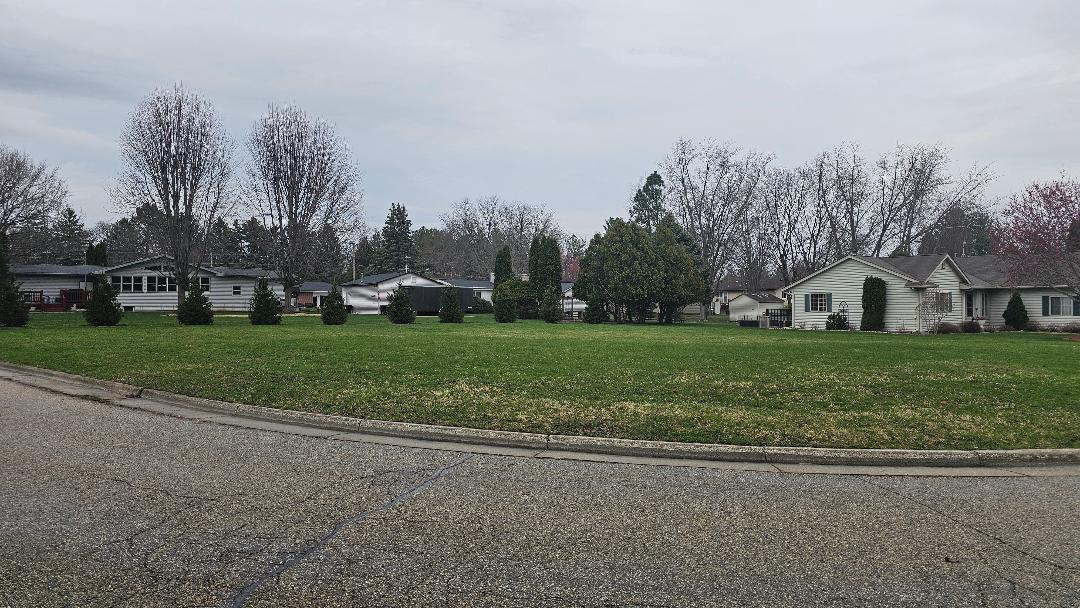 Lt2 Garrison Drive, Lake Geneva, WI 53147