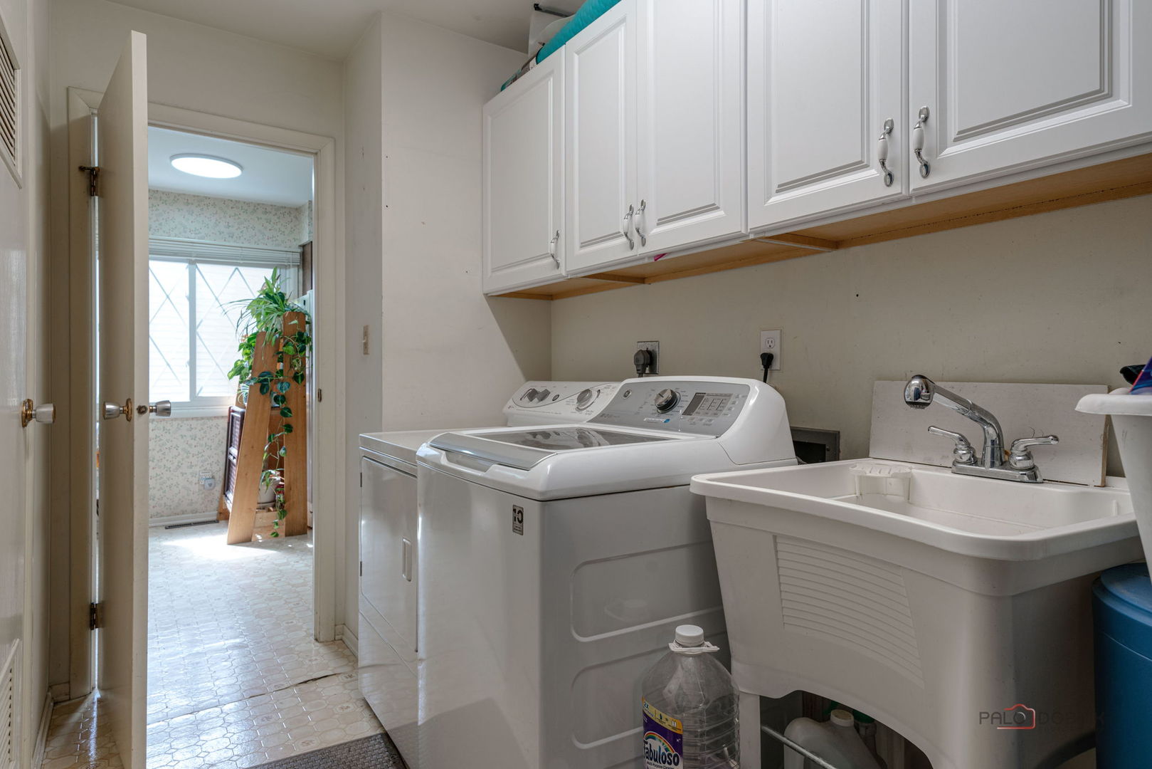 1009 HAMPTON Court, McHenry, IL 60050