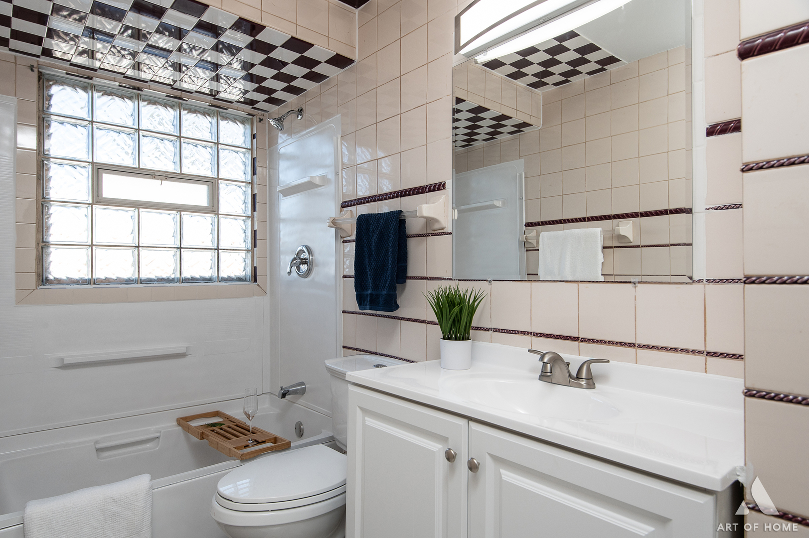 14024 S Saginaw Avenue, Burnham, IL 60633