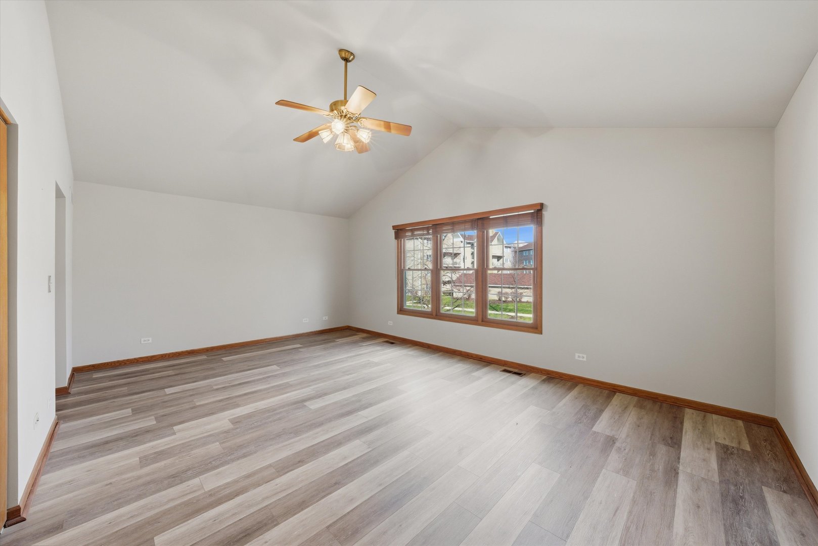 7770 Bristol Park Drive, Tinley Park, IL 60477