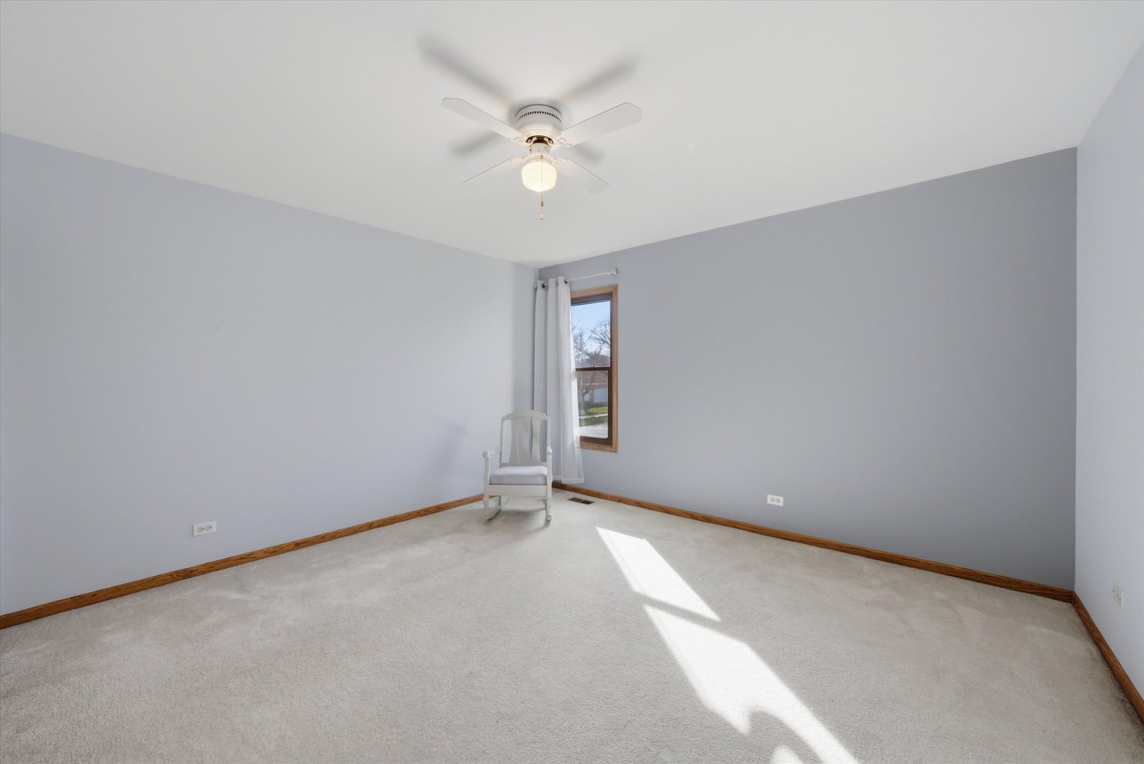 7770 Bristol Park Drive, Tinley Park, IL 60477