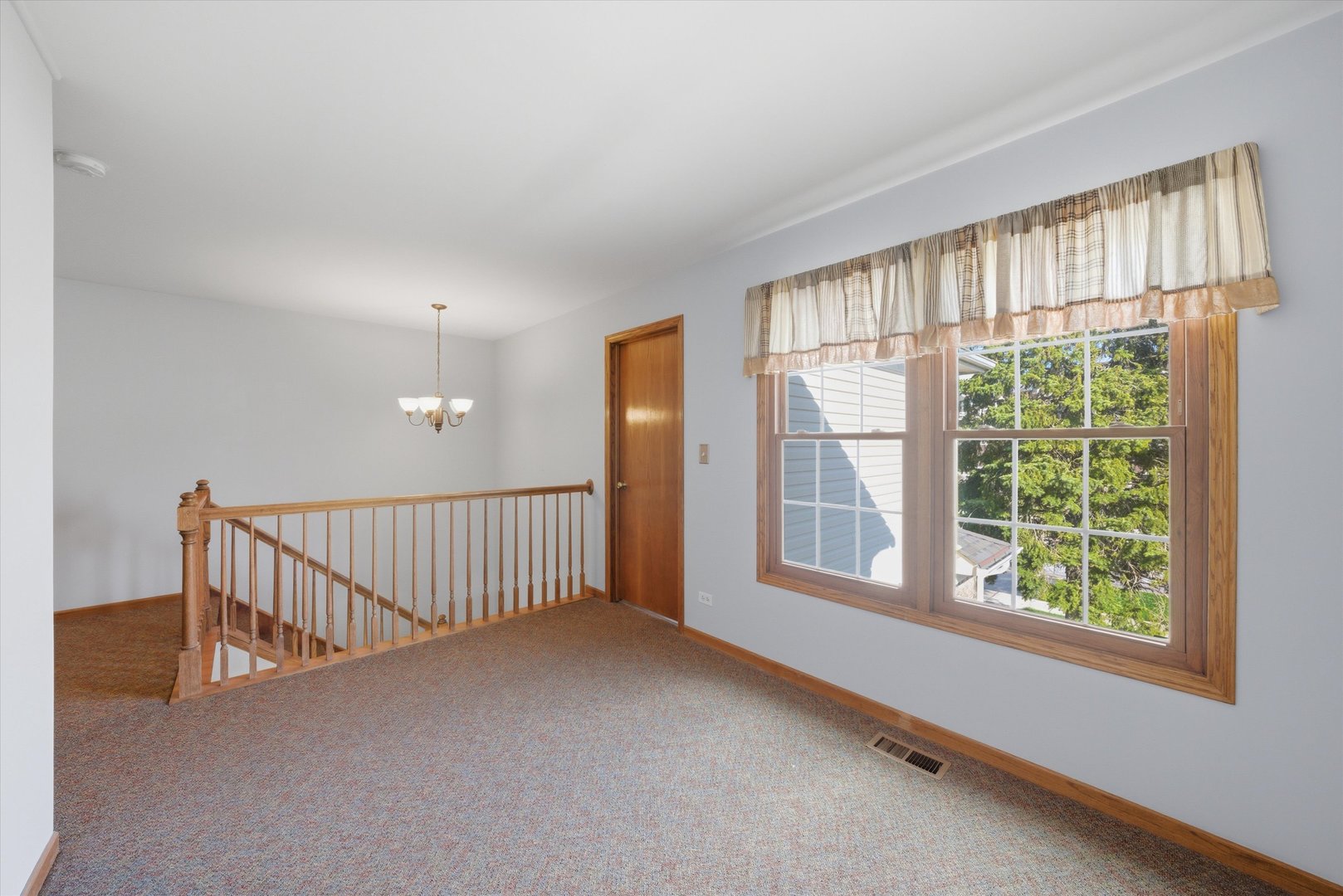 7770 Bristol Park Drive, Tinley Park, IL 60477