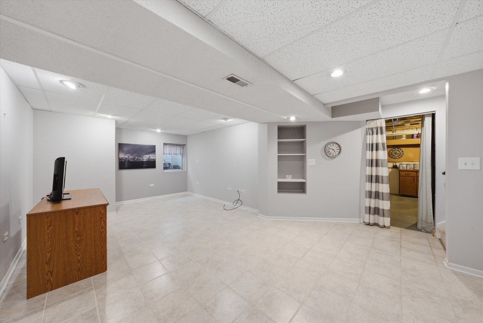 7770 Bristol Park Drive, Tinley Park, IL 60477