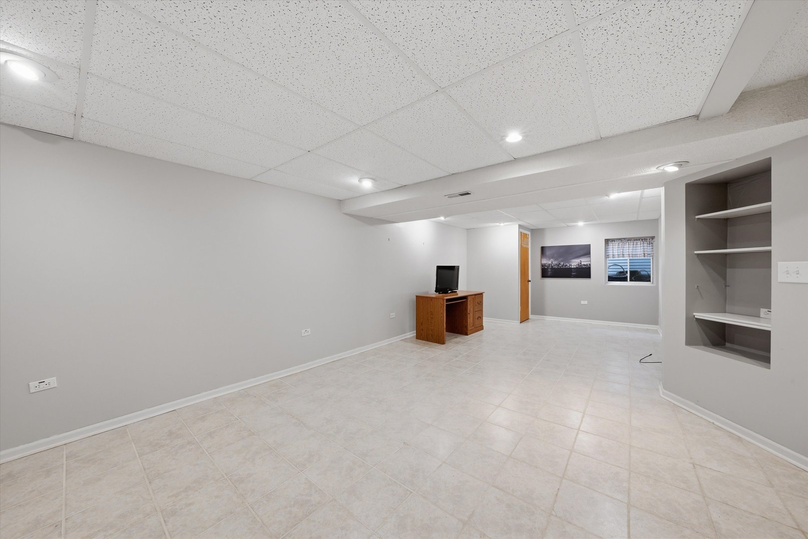 7770 Bristol Park Drive, Tinley Park, IL 60477