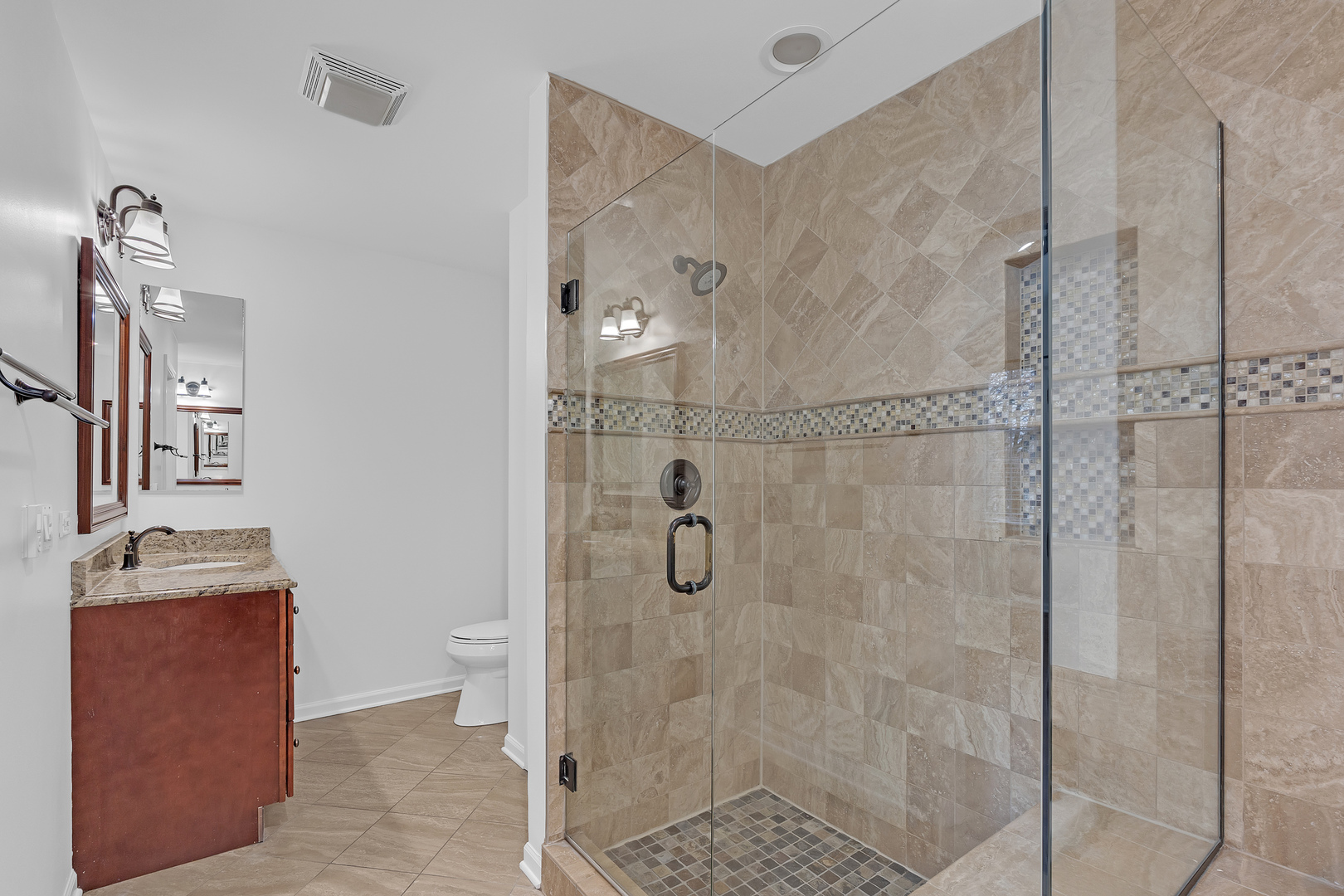 141 Manchester Court, Buffalo Grove, IL 60089