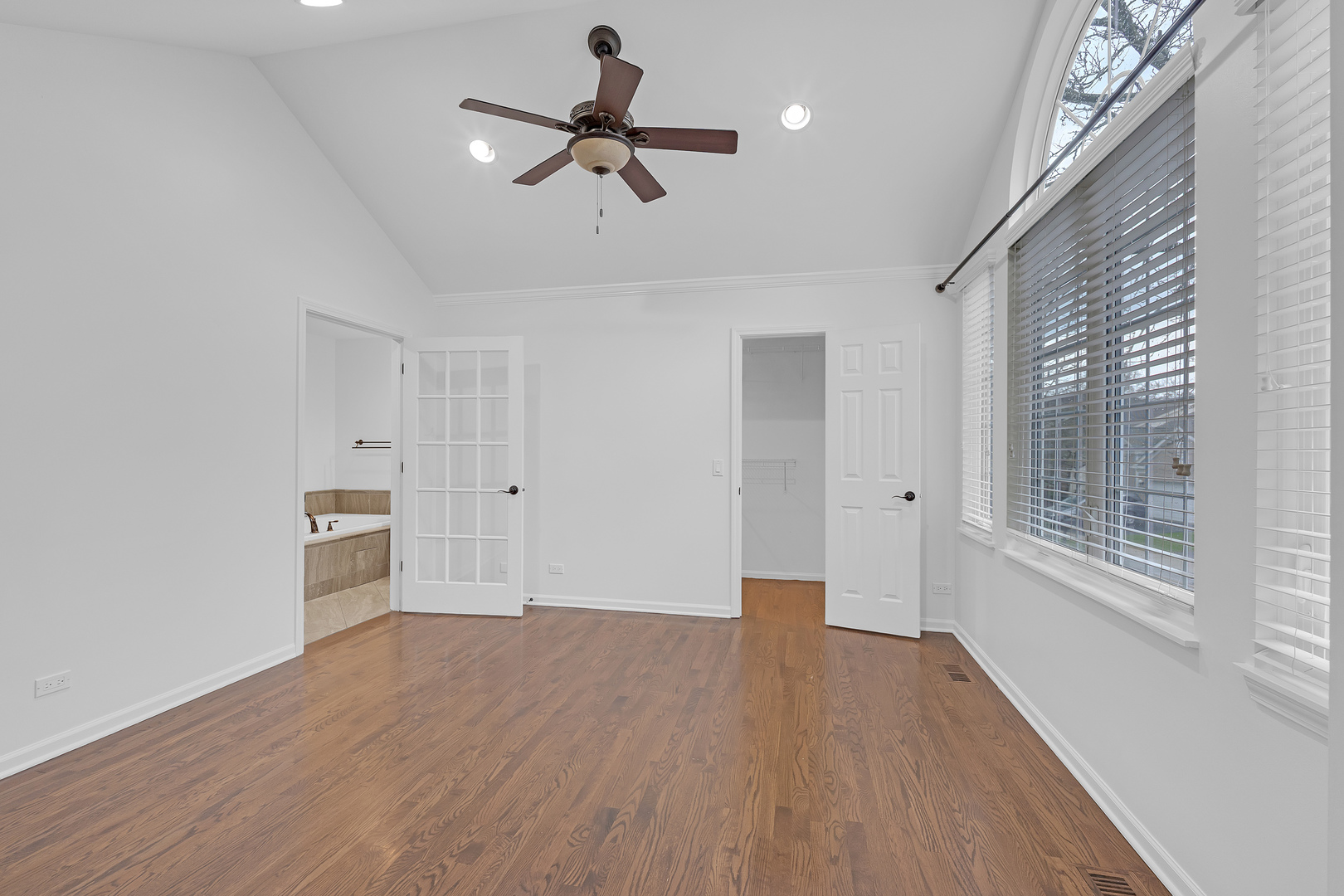 141 Manchester Court, Buffalo Grove, IL 60089