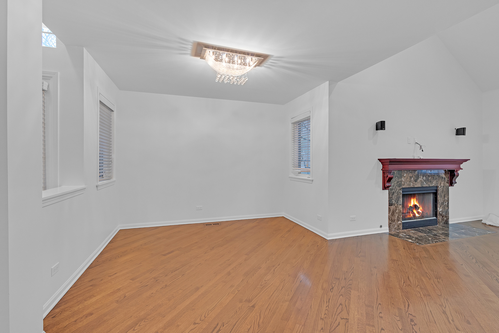 141 Manchester Court, Buffalo Grove, IL 60089