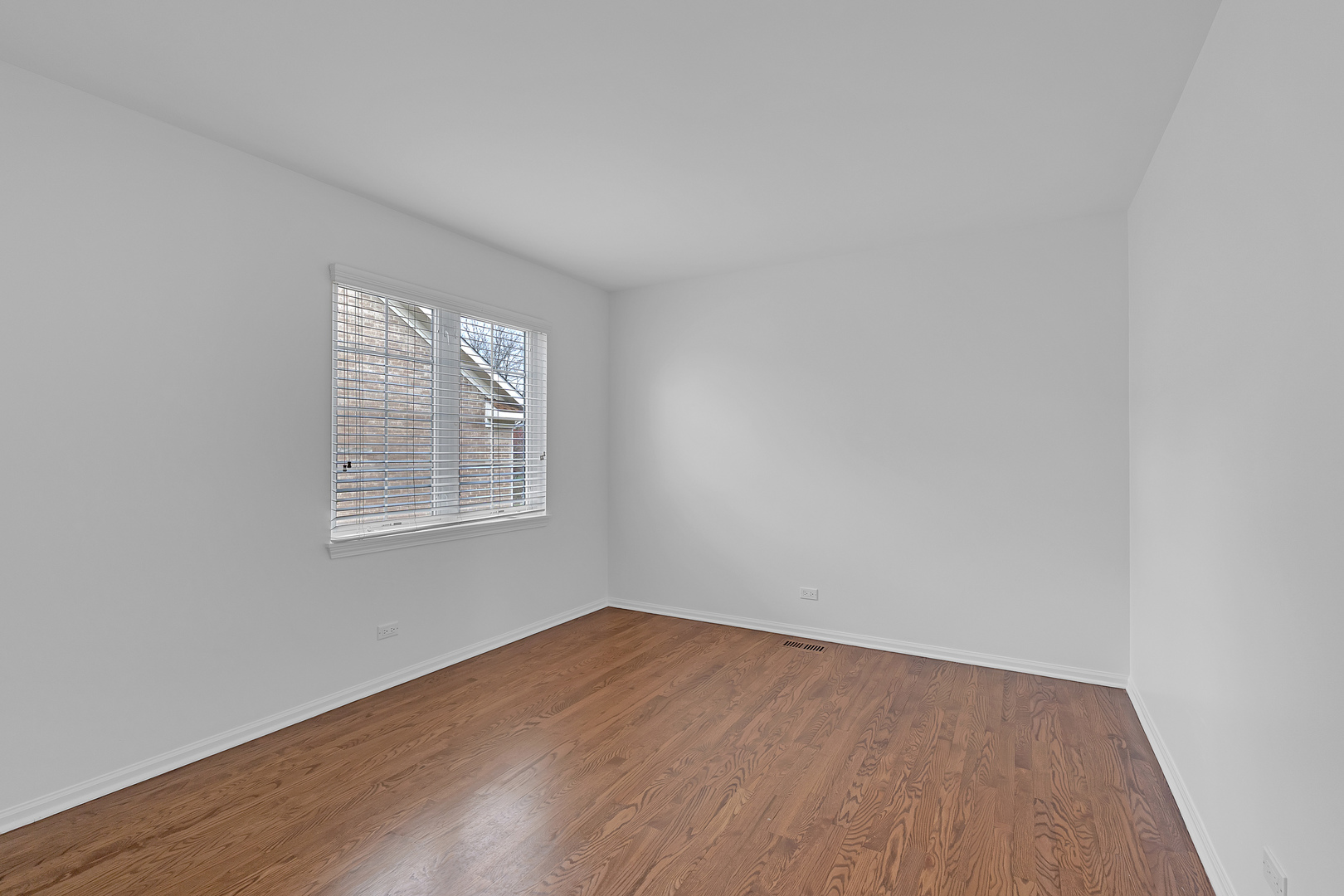 141 Manchester Court, Buffalo Grove, IL 60089