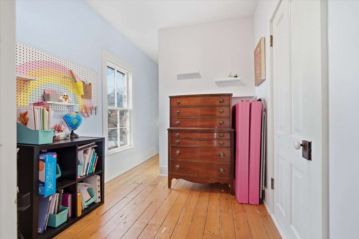 510 E Grove Street, Bloomington, IL 61701