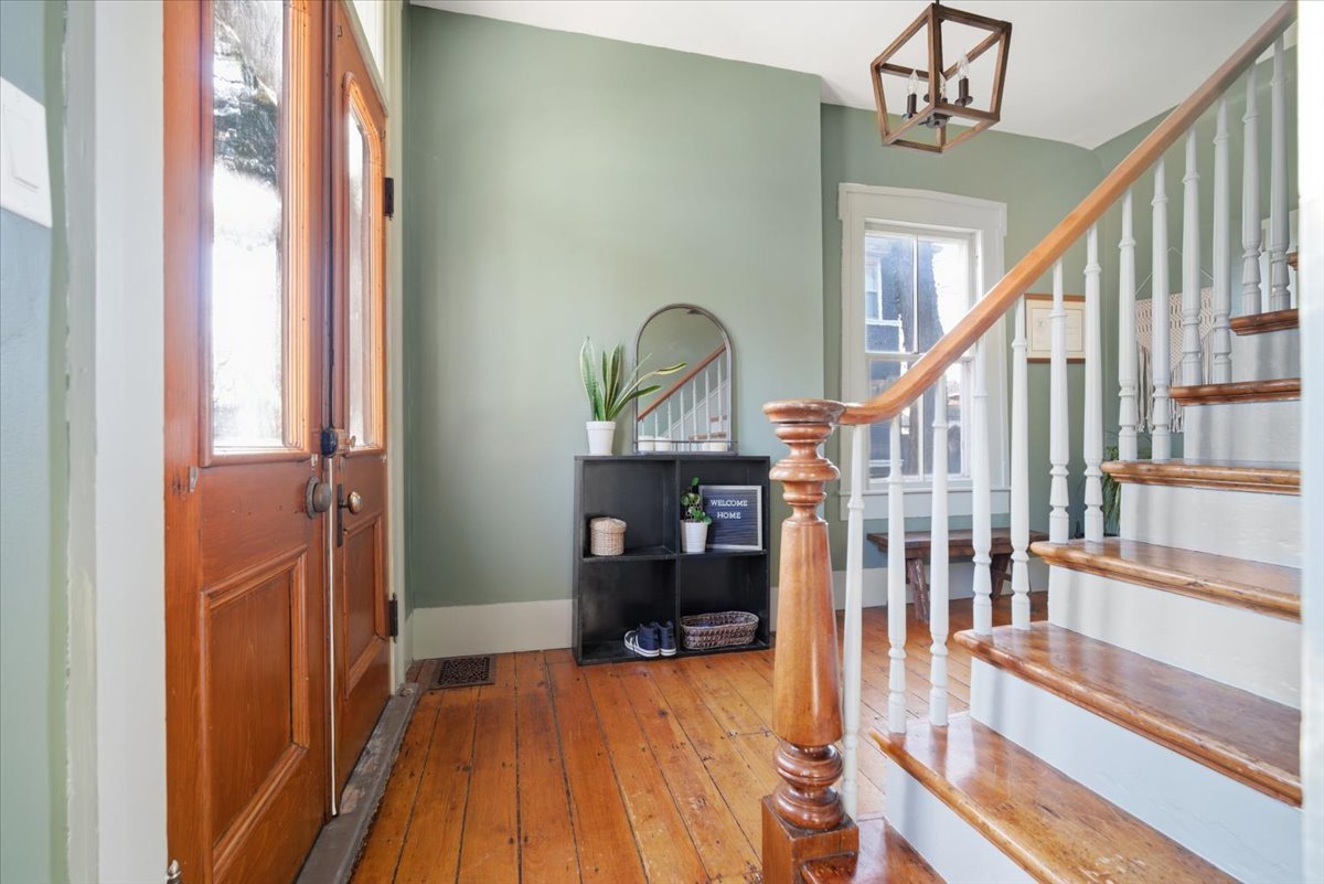 510 E Grove Street, Bloomington, IL 61701