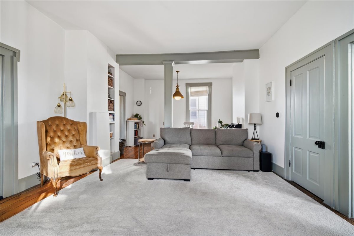 510 E Grove Street, Bloomington, IL 61701