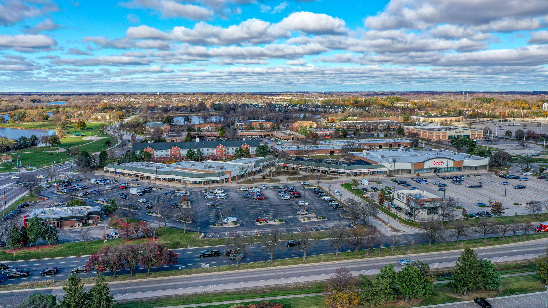 280 Hawthorn Village Commons, Vernon Hills, IL 60061