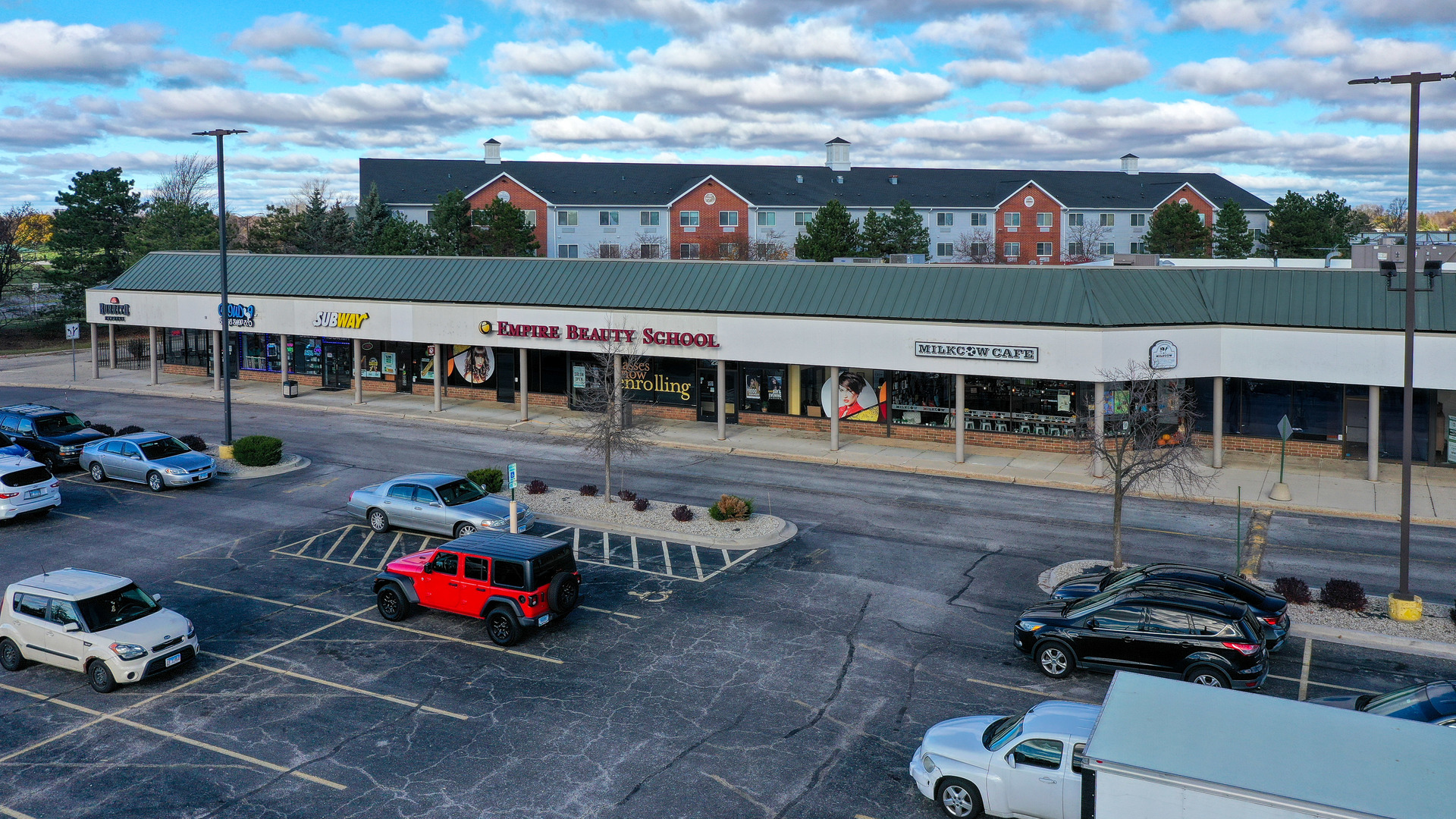 280 Hawthorn Village Commons, Vernon Hills, IL 60061