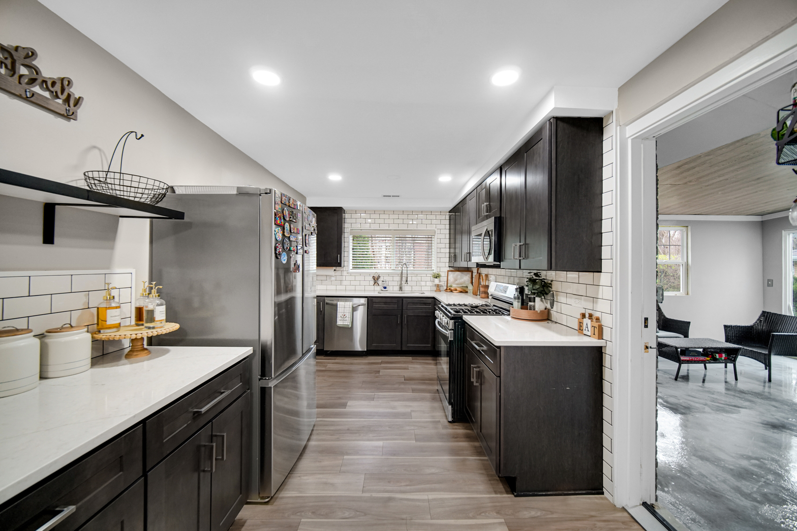 920 Theresa Lane, Chicago Heights, IL 60411