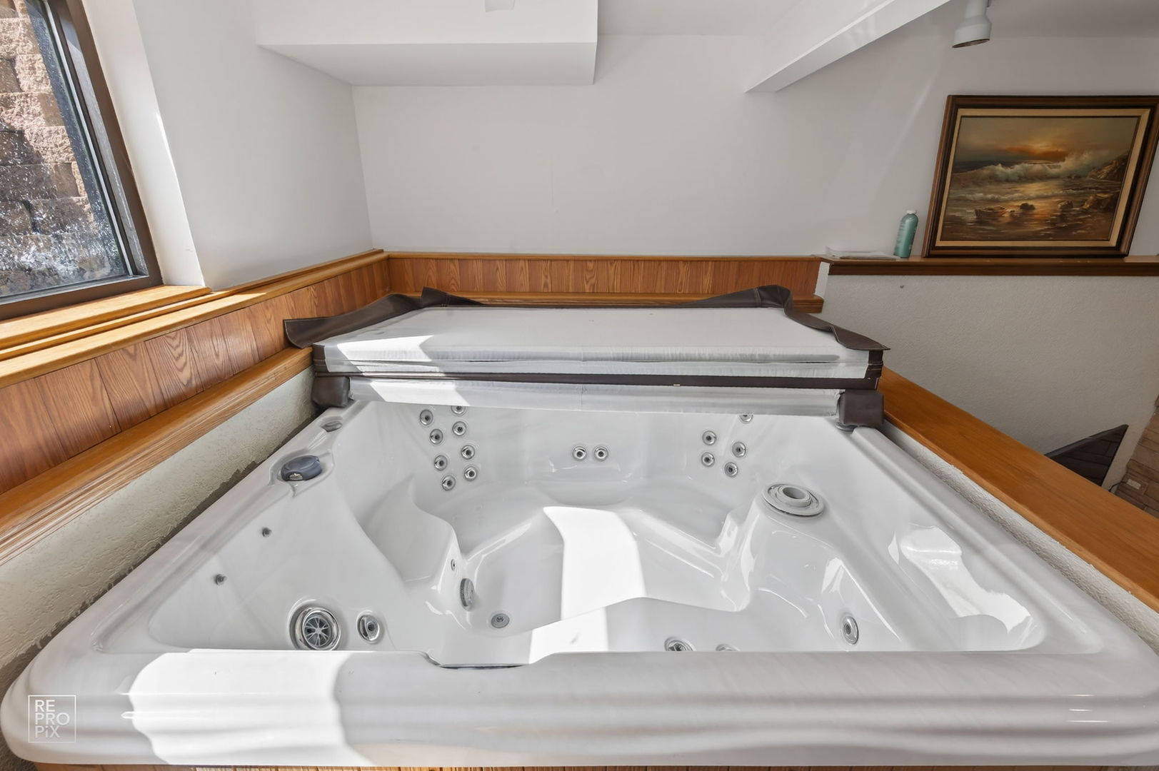 221 E Grantley Avenue, Elmhurst, IL 60126