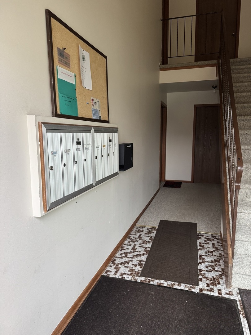 344 Sheridan Drive #1C, Willowbrook, IL 60527