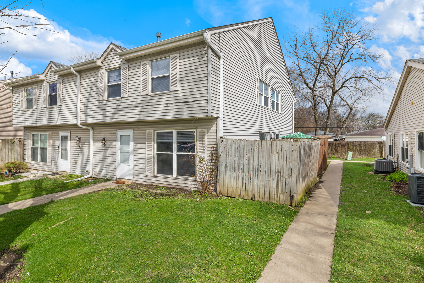 9 Fernwood Drive #N, Bolingbrook, IL 60440