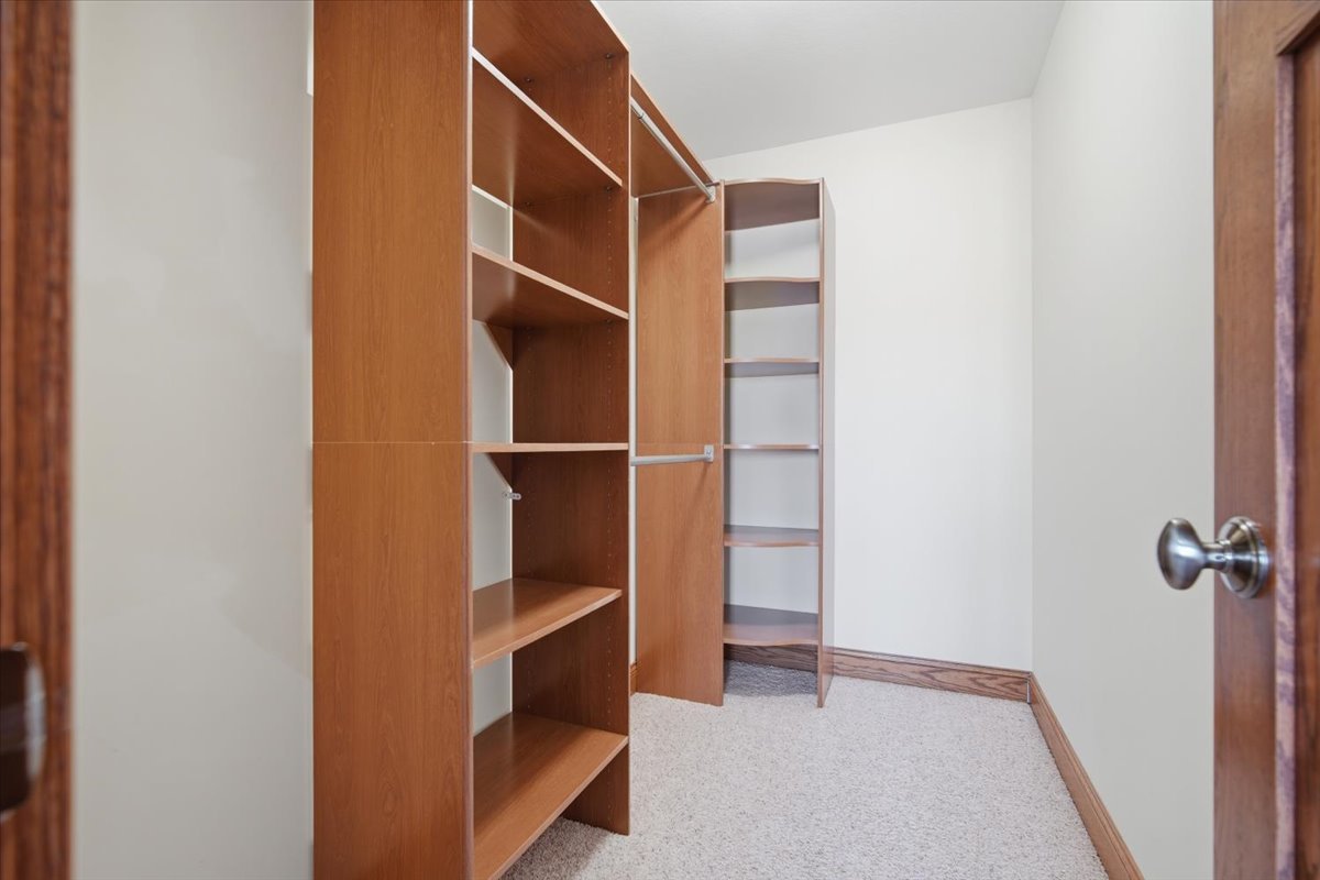 1813 Partridge Point, Normal, IL 61761