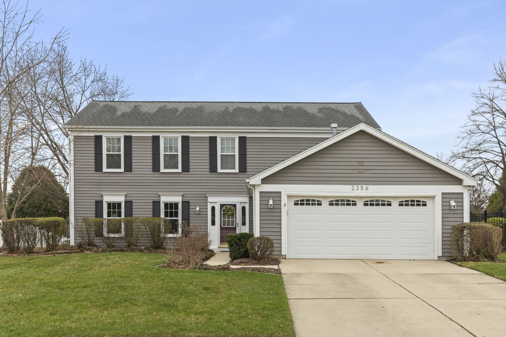 2356 Richmond Drive, Wheaton, IL 60189