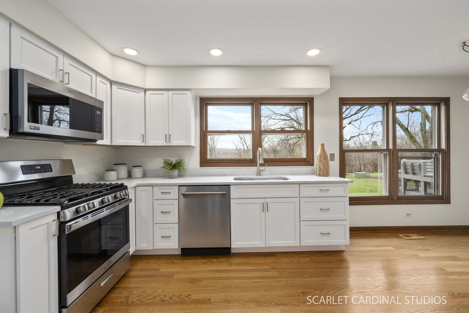 749 Holly Drive, Bartlett, IL 60103