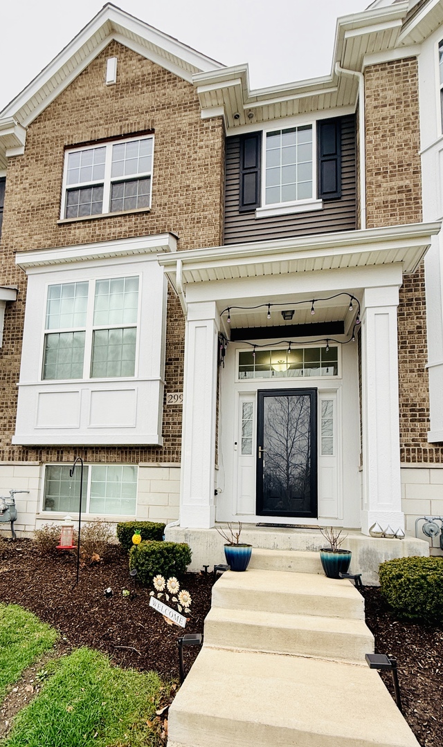 2995 Madison Drive, Naperville, IL 60564