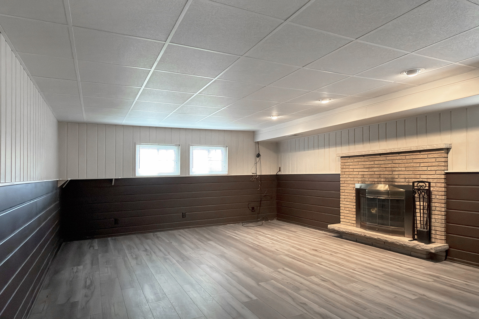 240 Hatlen Avenue, Mount Prospect, IL 60056