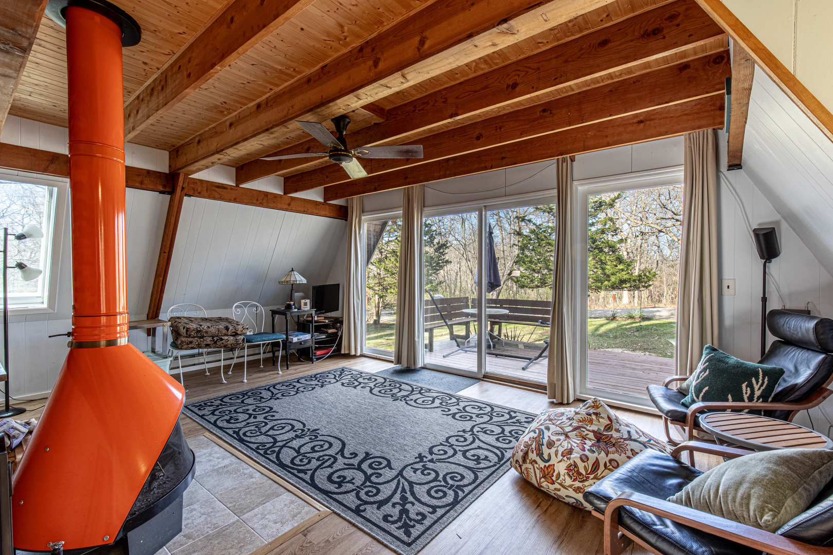 110 Indian Hills Drive, Putnam, IL 61560