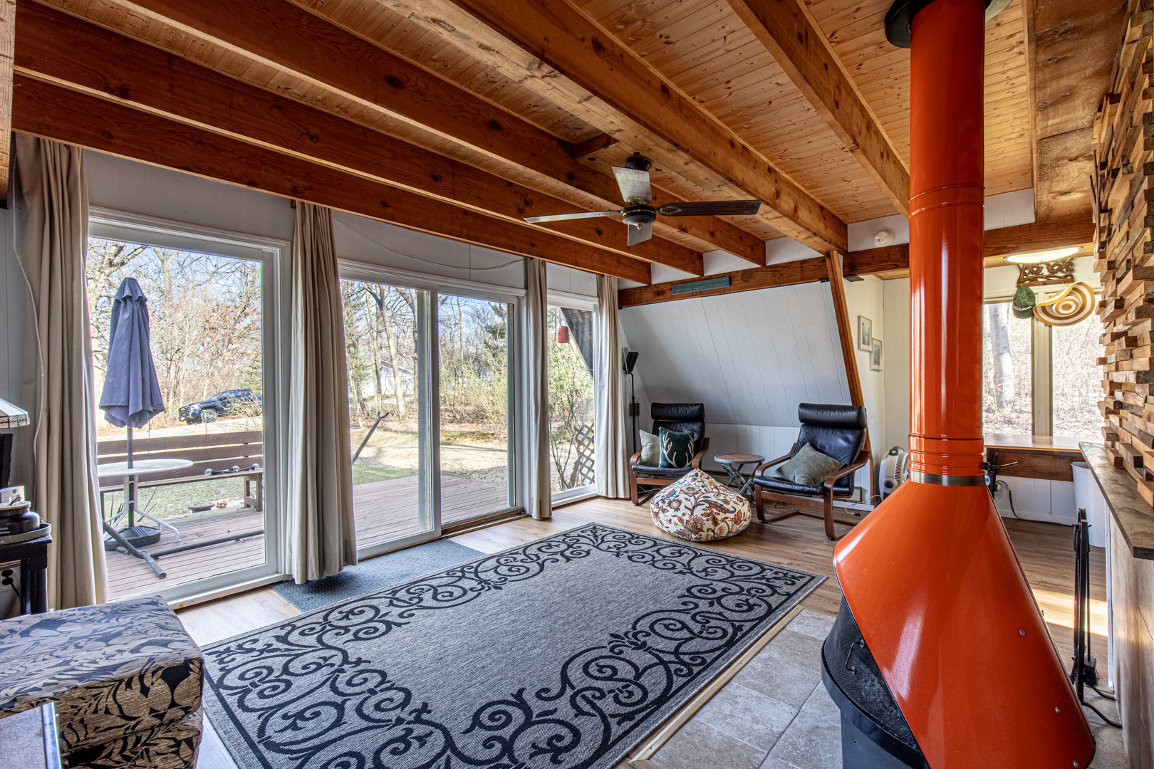 110 Indian Hills Drive, Putnam, IL 61560