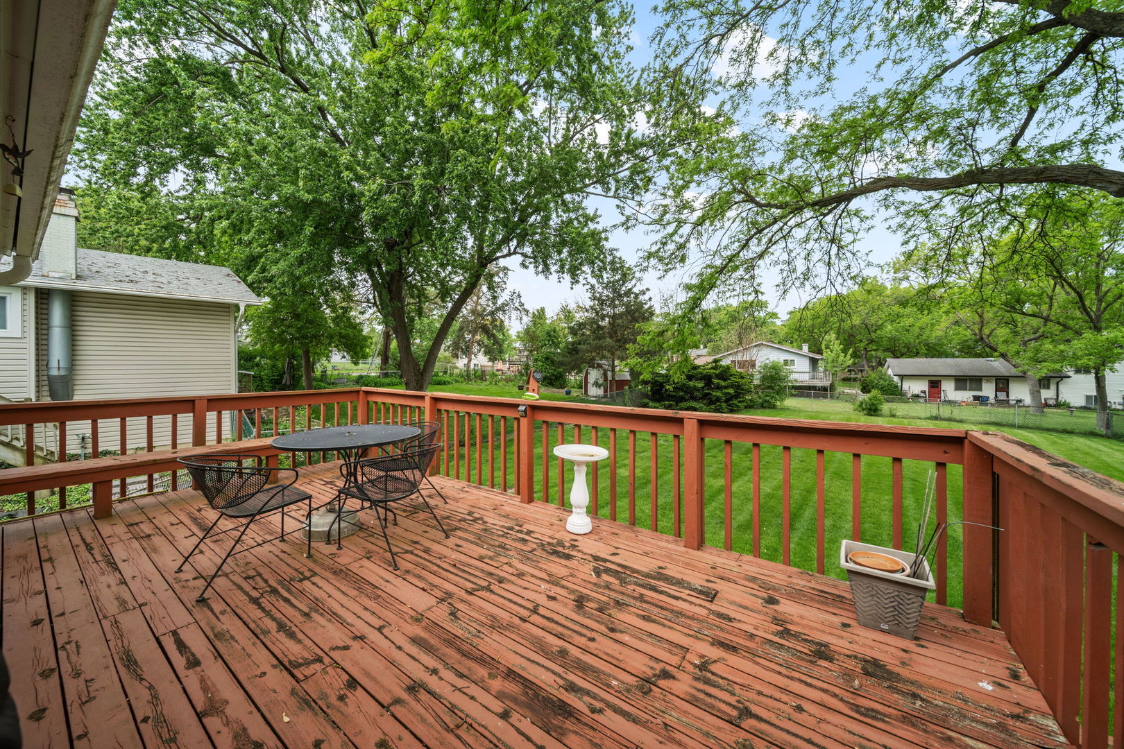 6534 Taylor Drive, Woodridge, IL 60517
