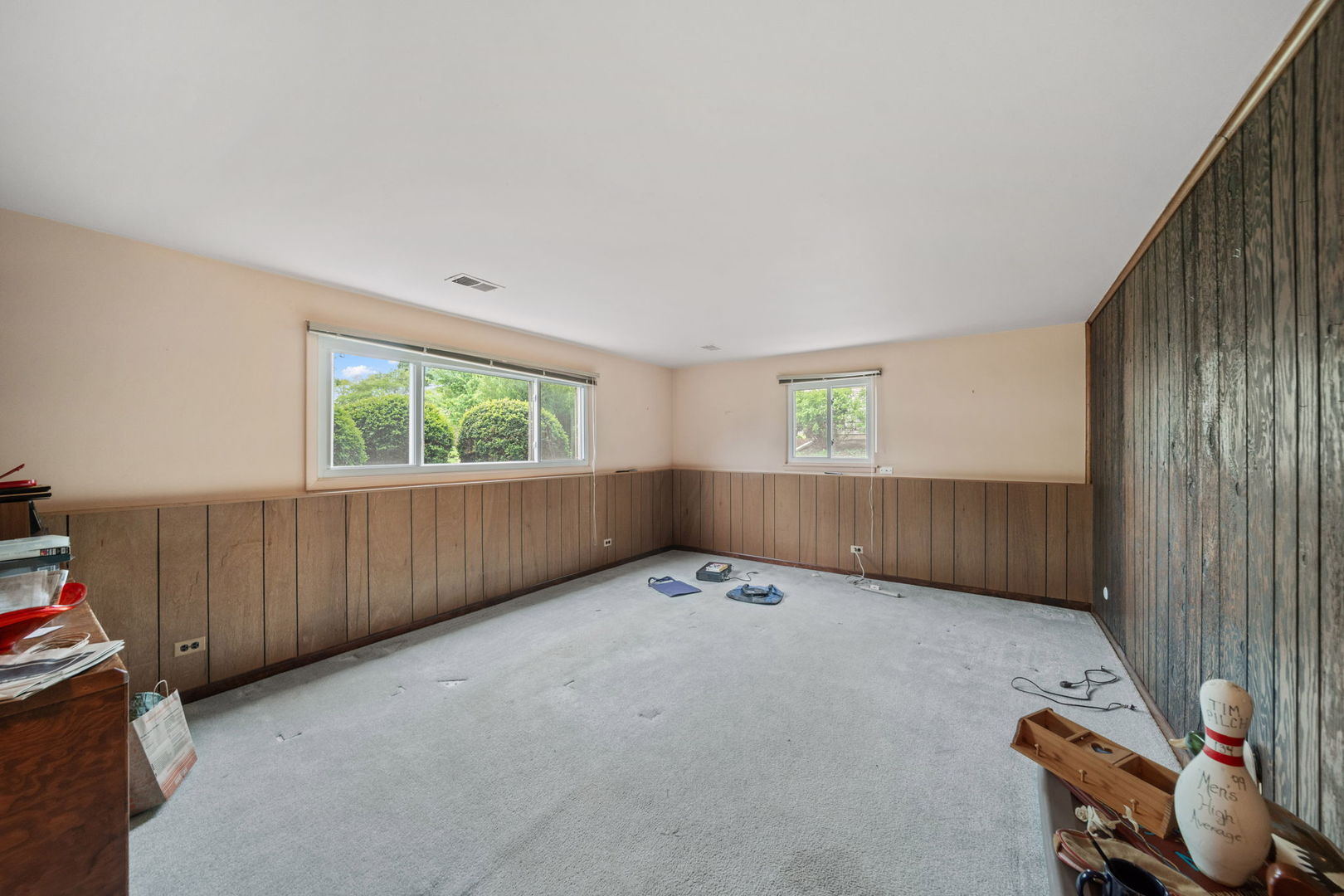 6534 Taylor Drive, Woodridge, IL 60517