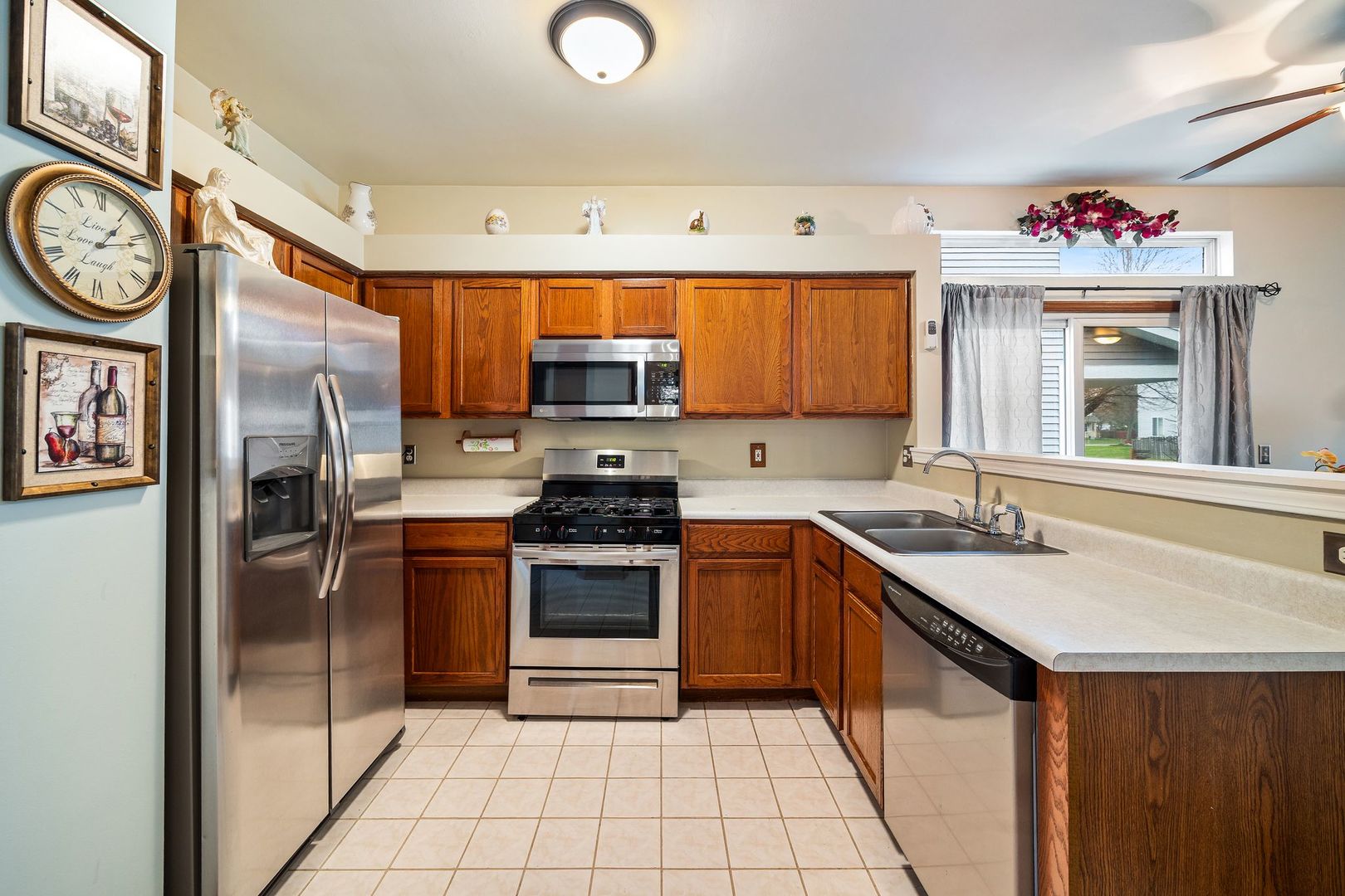 14253 S Napa Circle, Plainfield, IL 60544