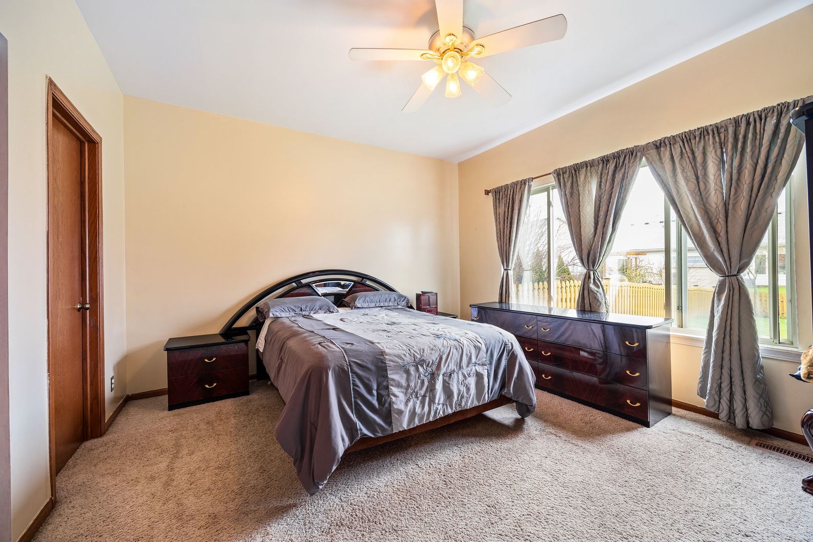 14253 S Napa Circle, Plainfield, IL 60544