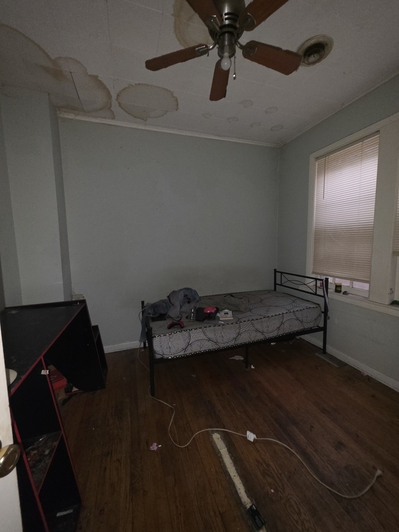 14129 S Dearborn Street, Riverdale, IL 60827