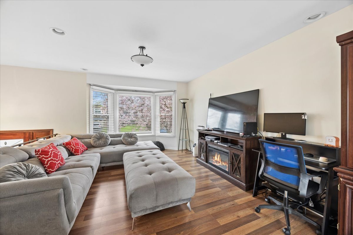 Bolingbrook, IL 60440