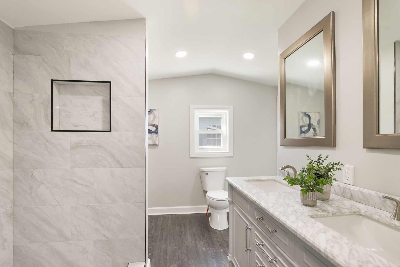 3515 Barb Avenue, Park City, IL 60085