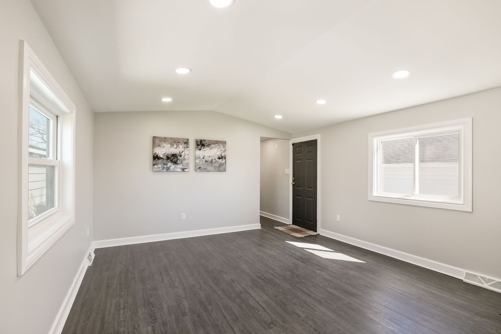 3515 Barb Avenue, Park City, IL 60085