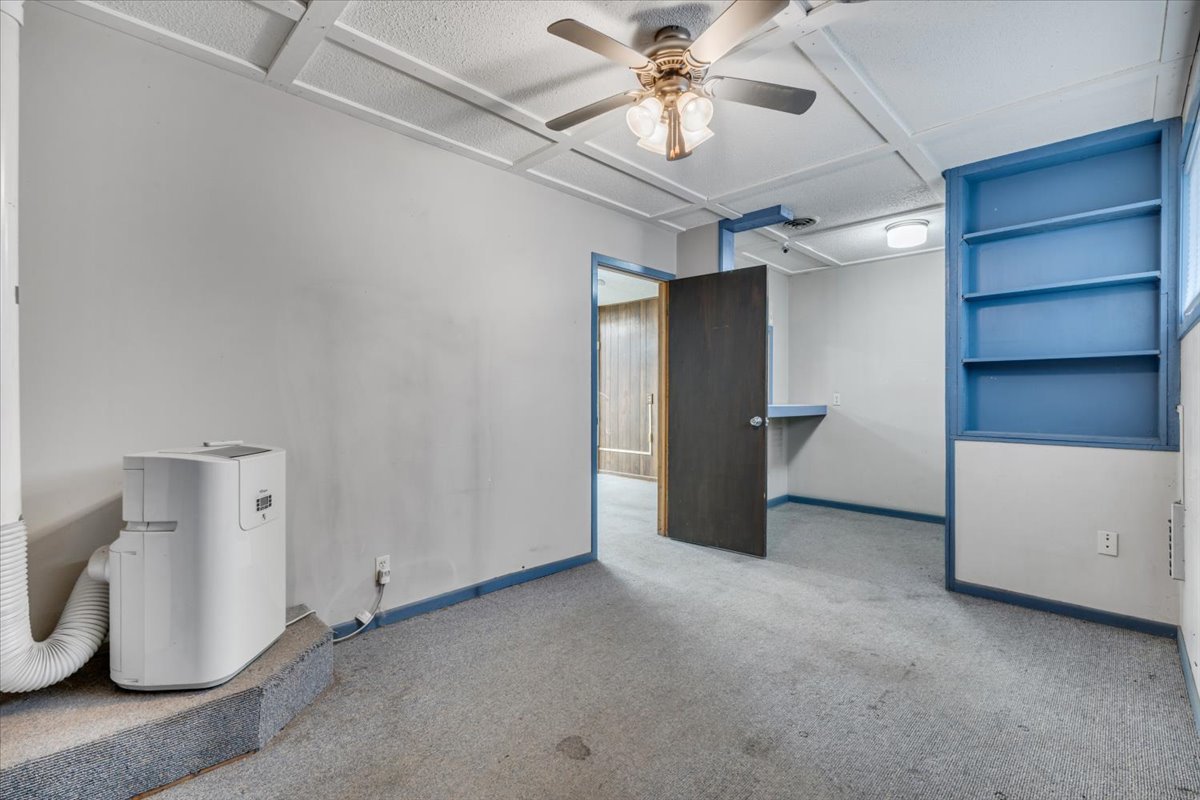 162 Exchange Street, Colona, IL 61241