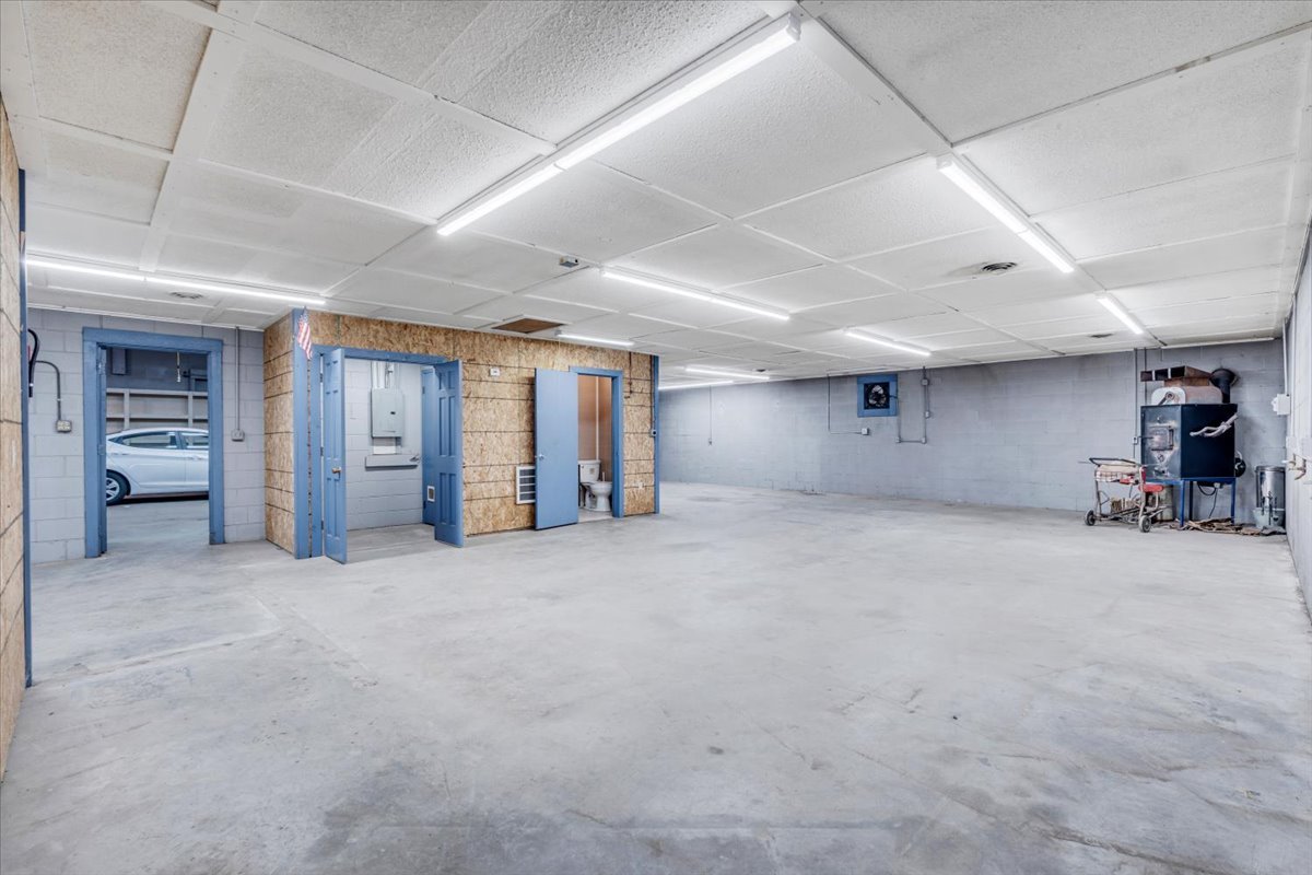 162 Exchange Street, Colona, IL 61241